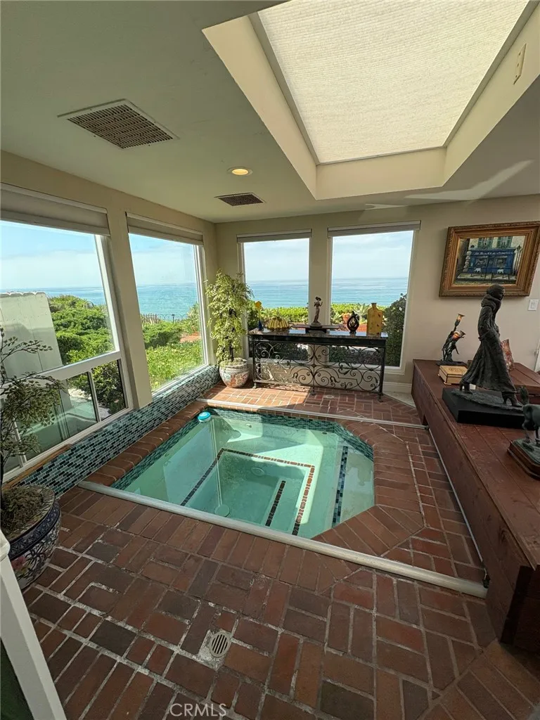 3005 La Ventana San Clemente, CA 92672