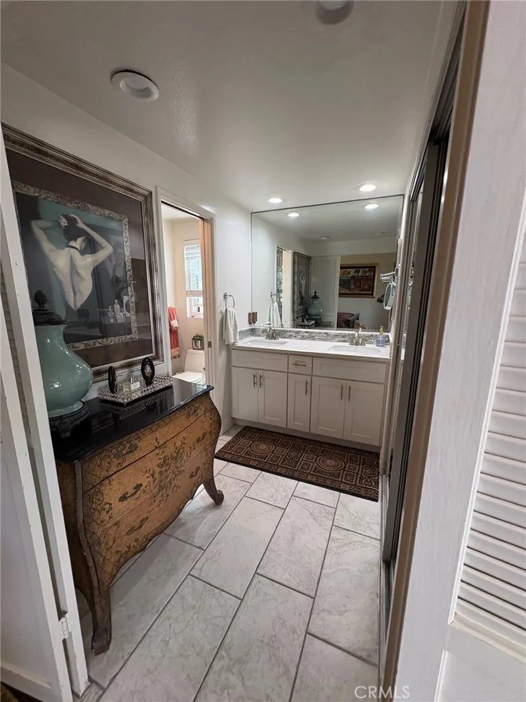 3005 La Ventana San Clemente, CA 92672