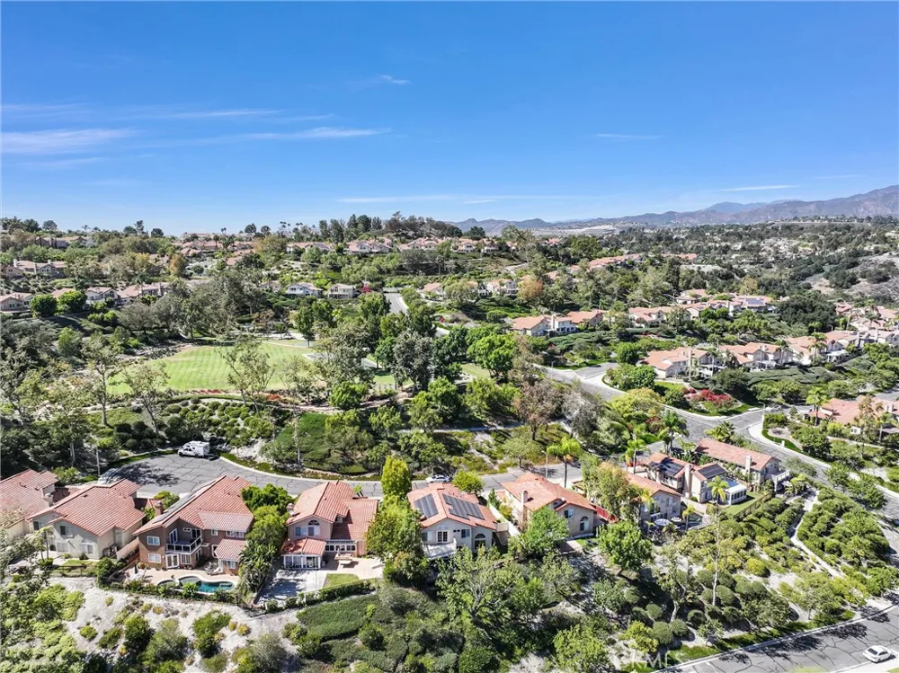 40 San Mateo Rancho Santa Margarita, CA 92688