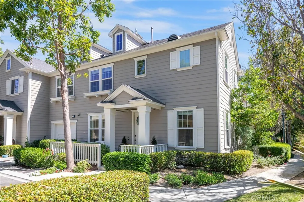 2 Corbin St. Ladera Ranch, CA 92694
