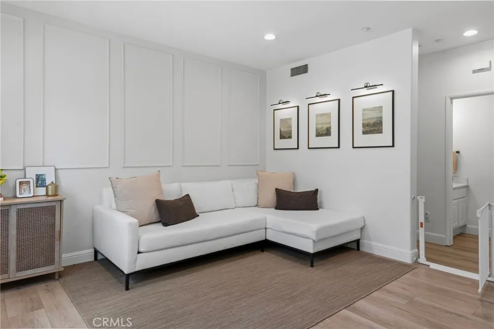 2 Corbin St. Ladera Ranch, CA 92694