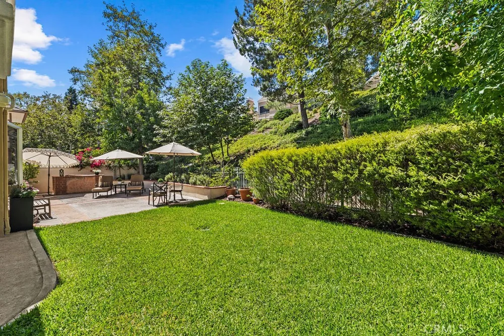15 Highpoint Rancho Santa Margarita, CA 92679