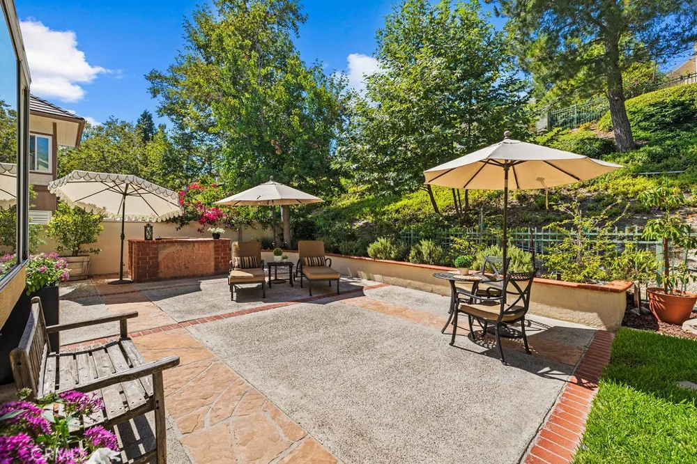 15 Highpoint Rancho Santa Margarita, CA 92679