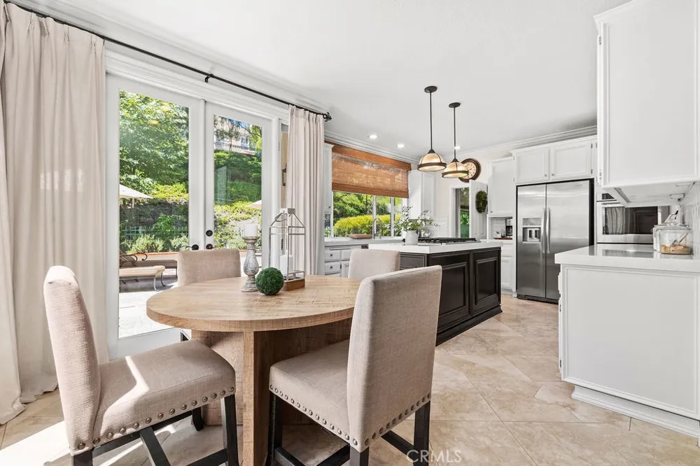 15 Highpoint Rancho Santa Margarita, CA 92679