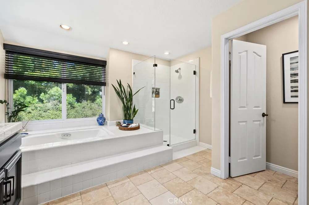 15 Highpoint Rancho Santa Margarita, CA 92679