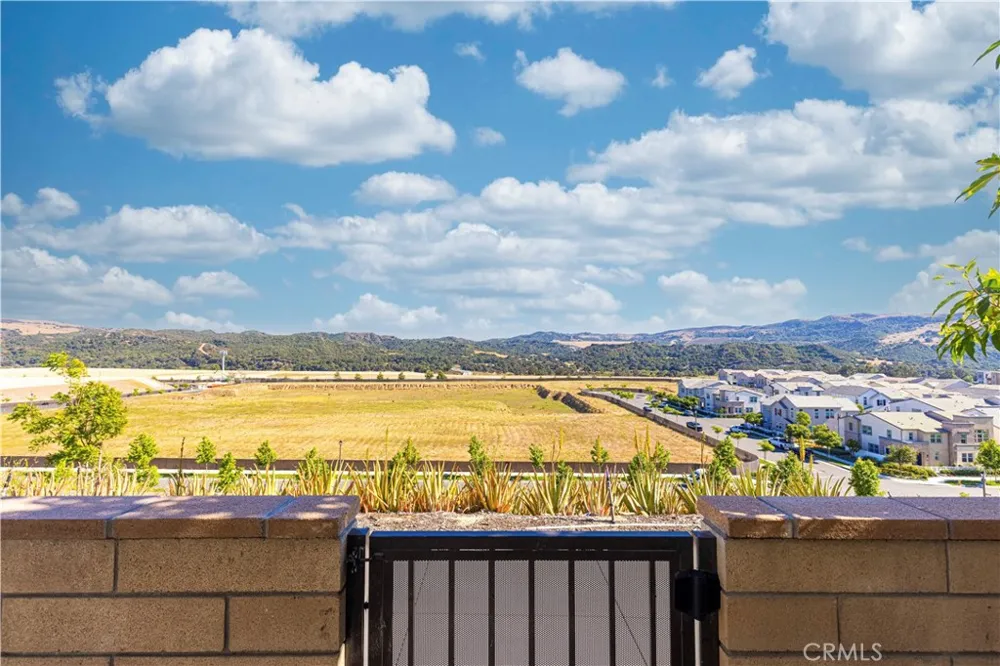 202 Heartland Way Rancho Mission Viejo, CA 92694