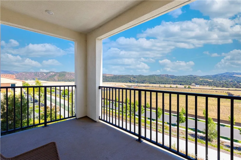 202 Heartland Way Rancho Mission Viejo, CA 92694
