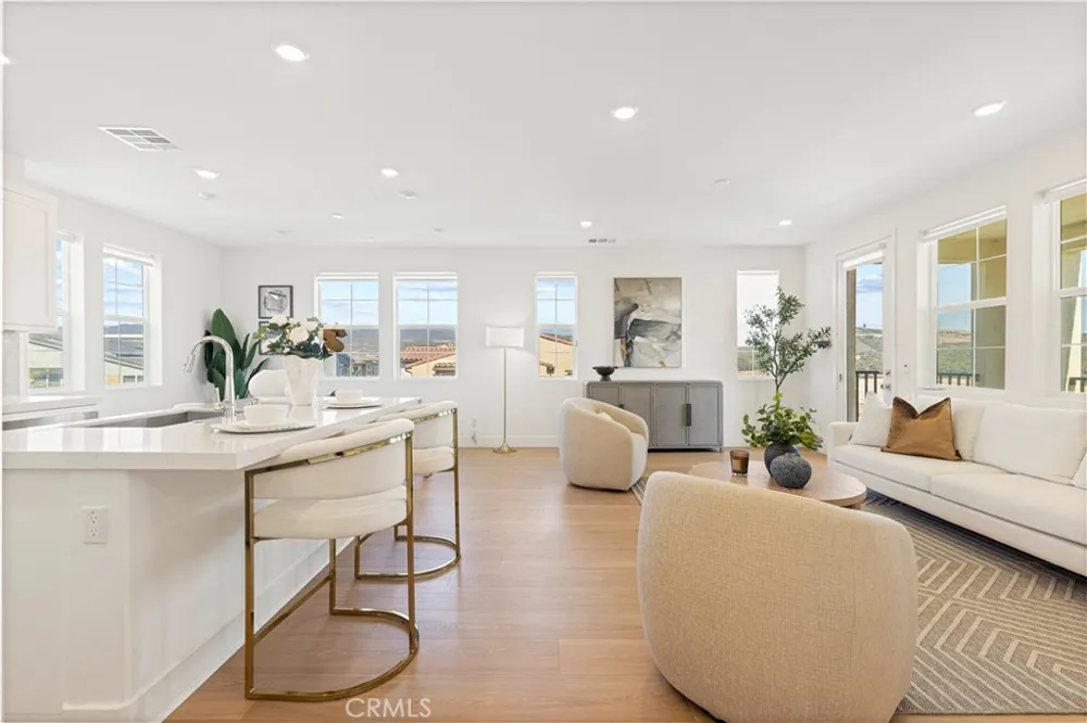 202 Heartland Way Rancho Mission Viejo, CA 92694