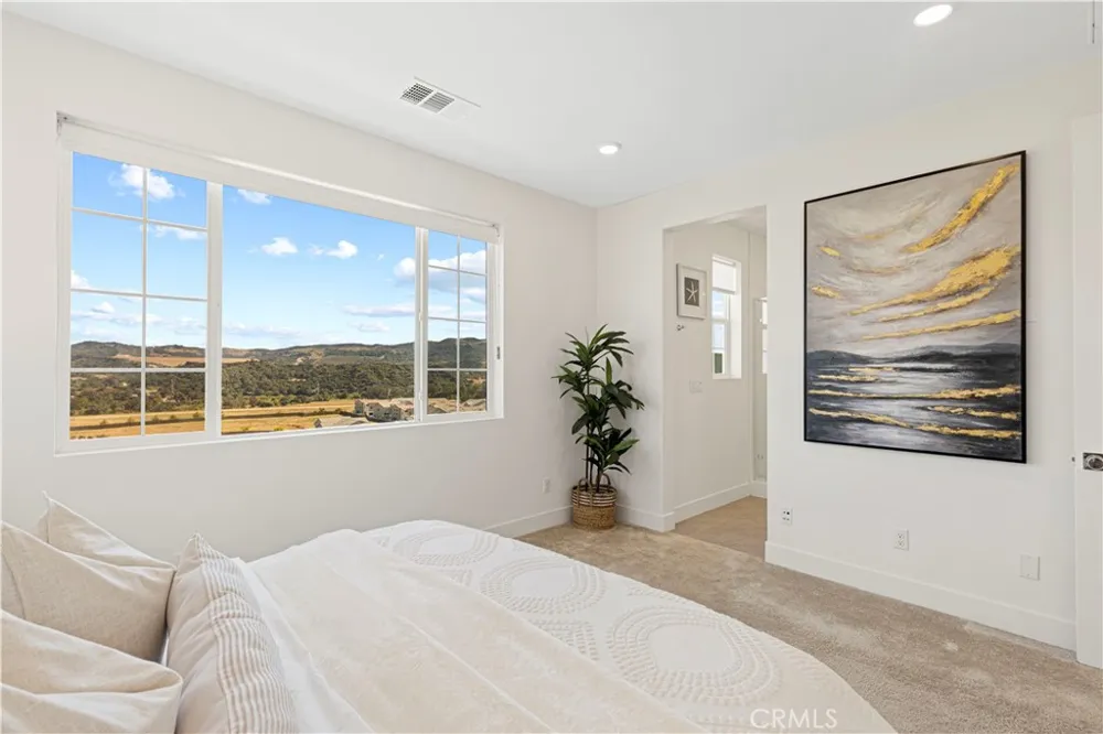202 Heartland Way Rancho Mission Viejo, CA 92694