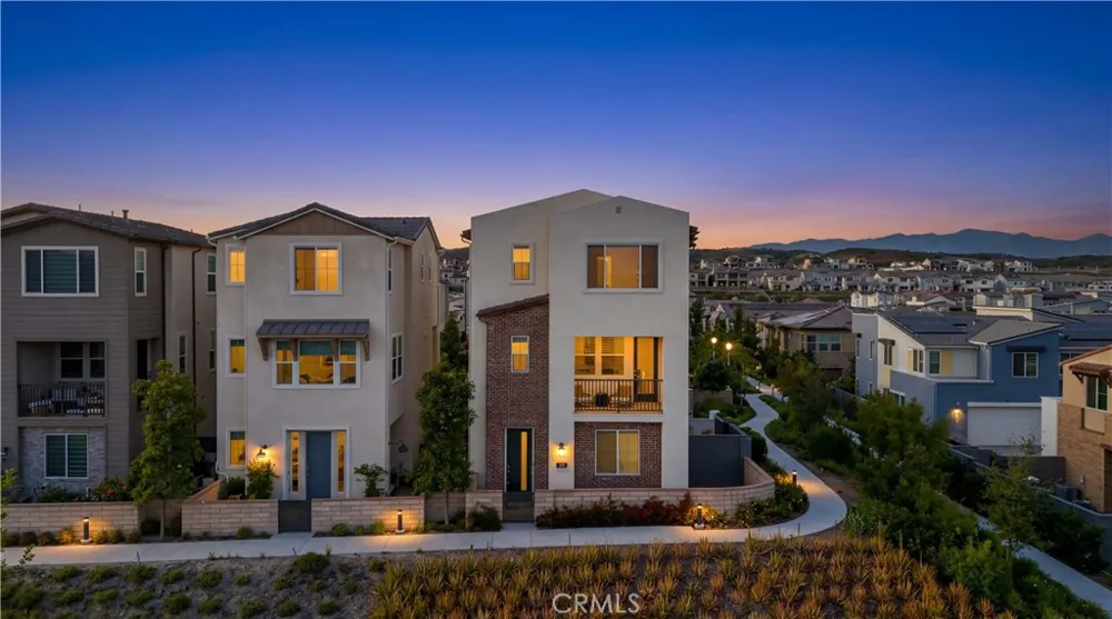 202 Heartland Way Rancho Mission Viejo, CA 92694
