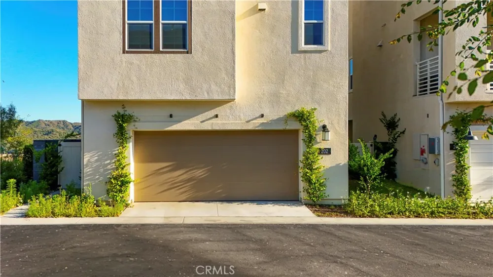 202 Heartland Way Rancho Mission Viejo, CA 92694