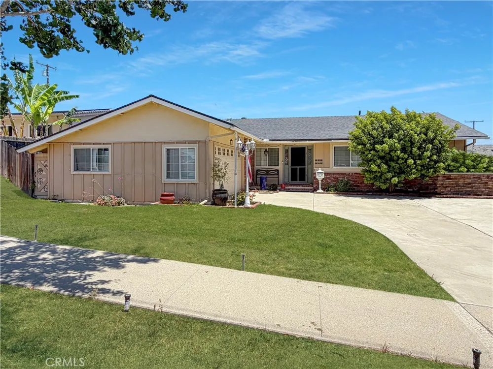 342 Ridgeway Ventura, CA 93004