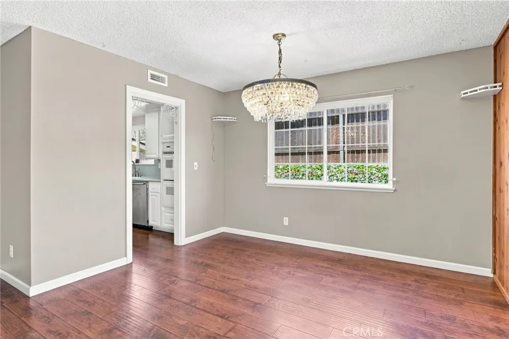 342 Ridgeway Ventura, CA 93004