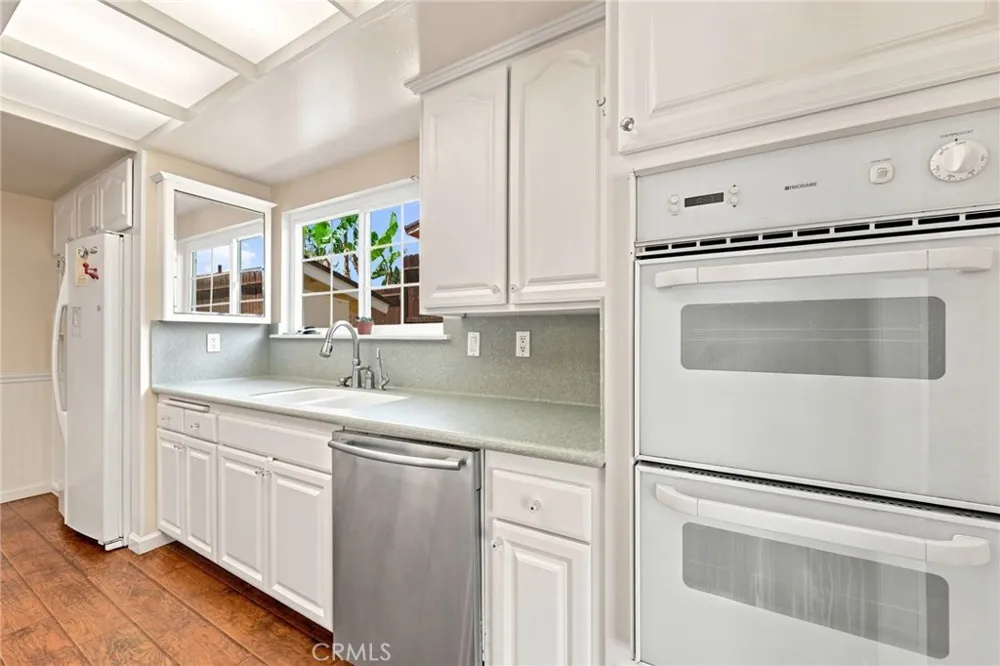 342 Ridgeway Ventura, CA 93004