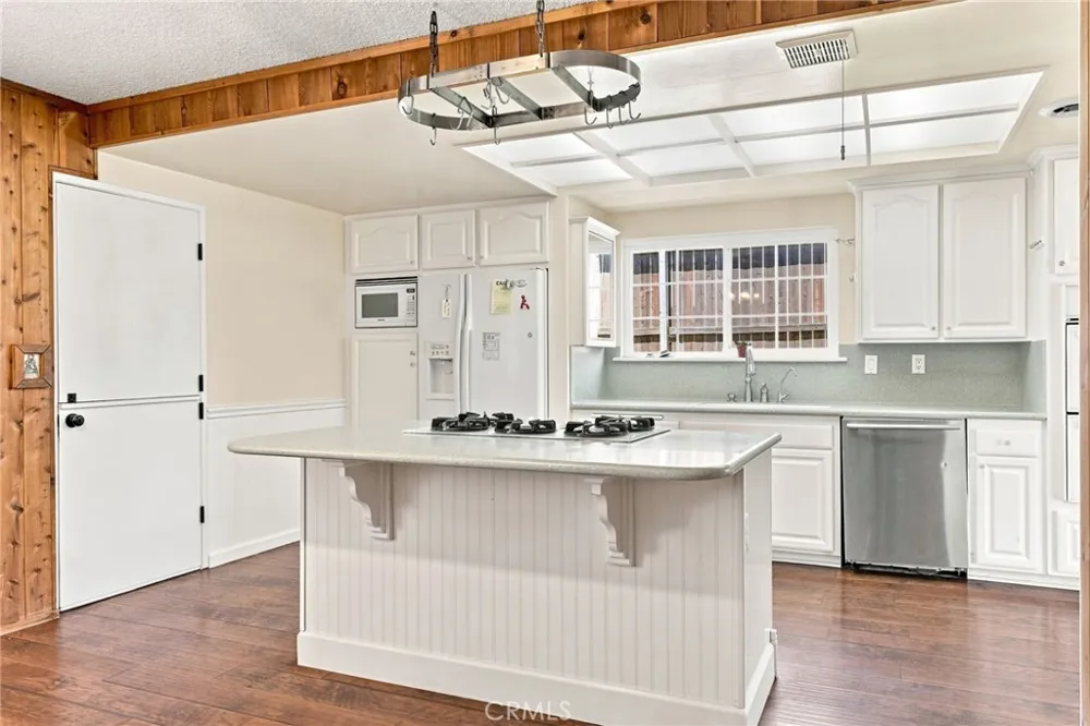 342 Ridgeway Ventura, CA 93004
