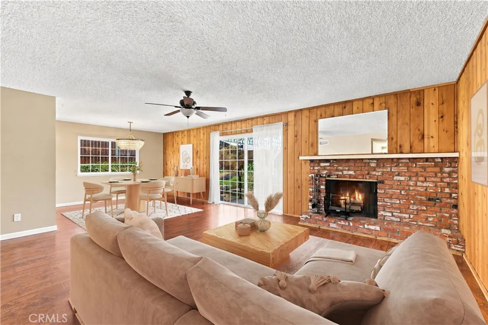 342 Ridgeway Ventura, CA 93004