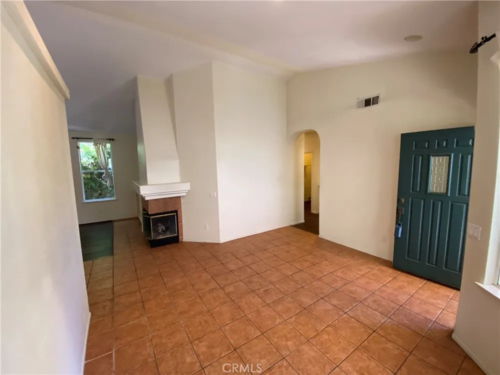 27 Colony Aliso Viejo, CA 92656