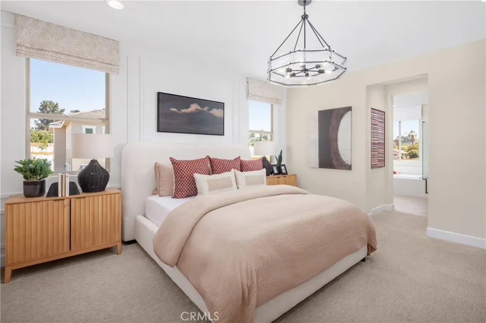 1431 Moore Street Redlands, CA 92374