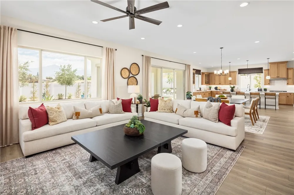 1431 Moore Street Redlands, CA 92374