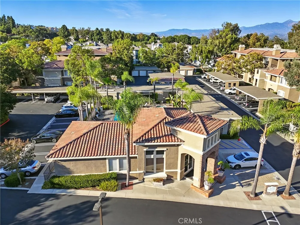 22681 Oakgrove #225 Aliso Viejo, CA 92656