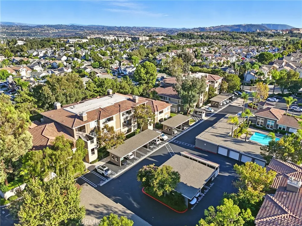 22681 Oakgrove #225 Aliso Viejo, CA 92656