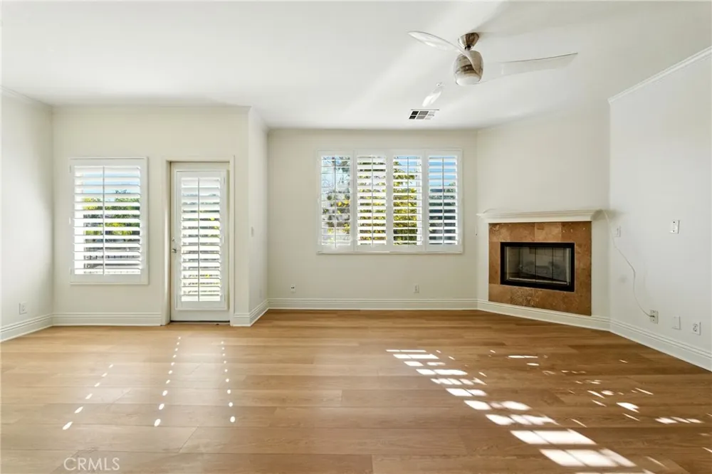 22681 Oakgrove #225 Aliso Viejo, CA 92656