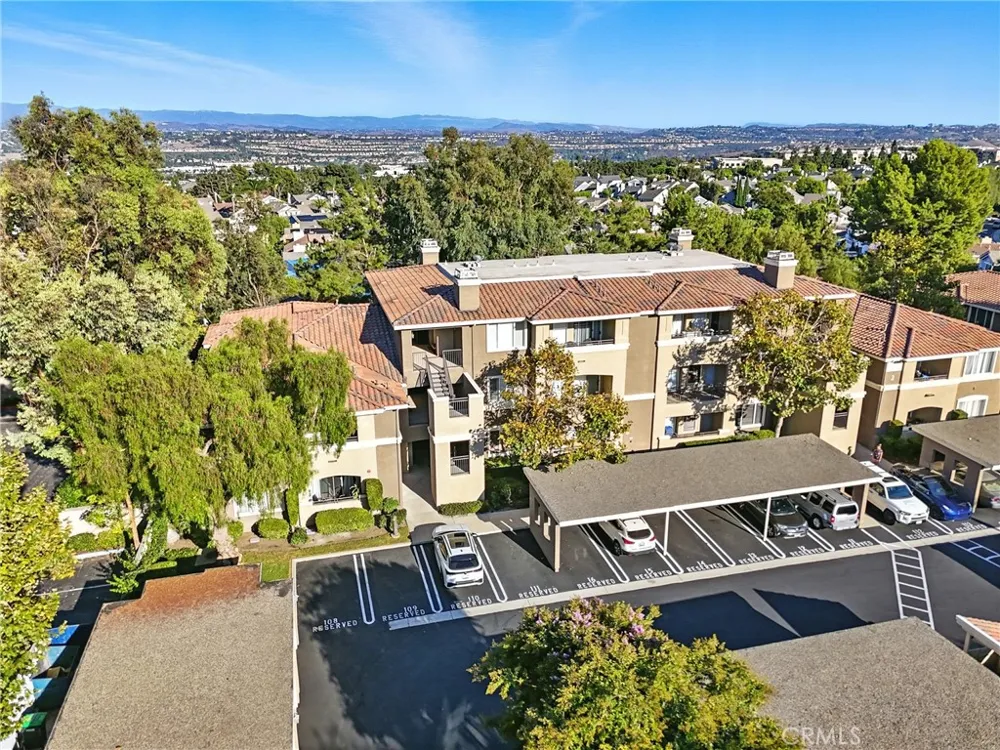 22681 Oakgrove #225 Aliso Viejo, CA 92656