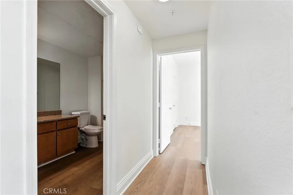 22681 Oakgrove #225 Aliso Viejo, CA 92656
