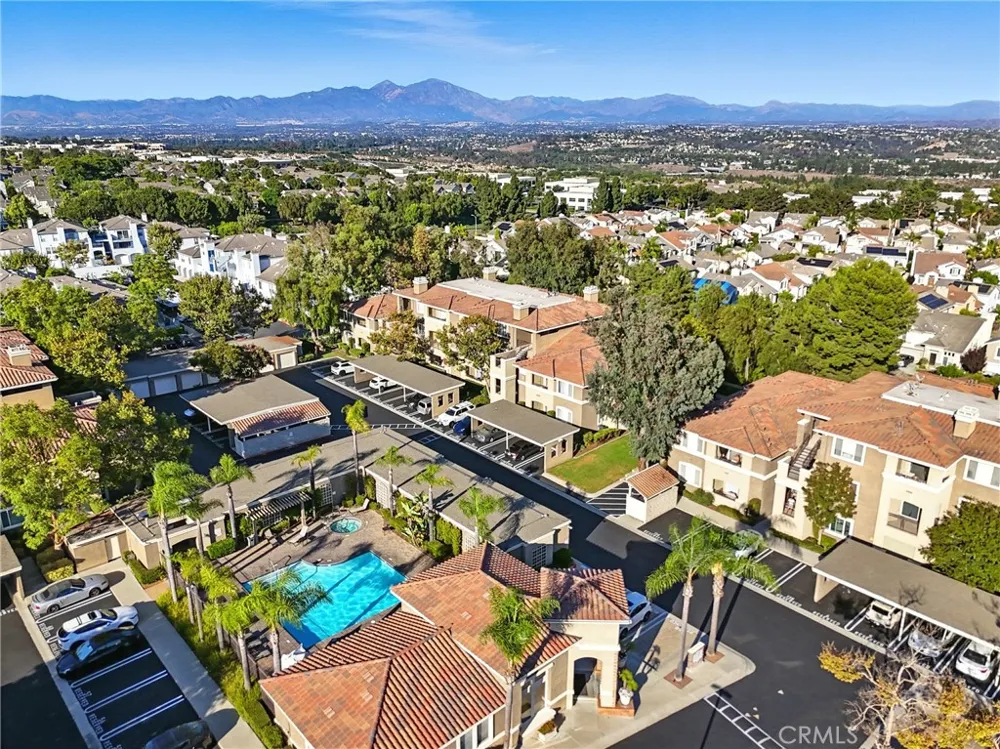 22681 Oakgrove #225 Aliso Viejo, CA 92656