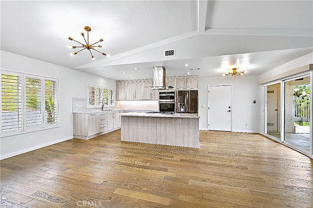 28212 VIA CERNUDA Mission Viejo, CA 92692