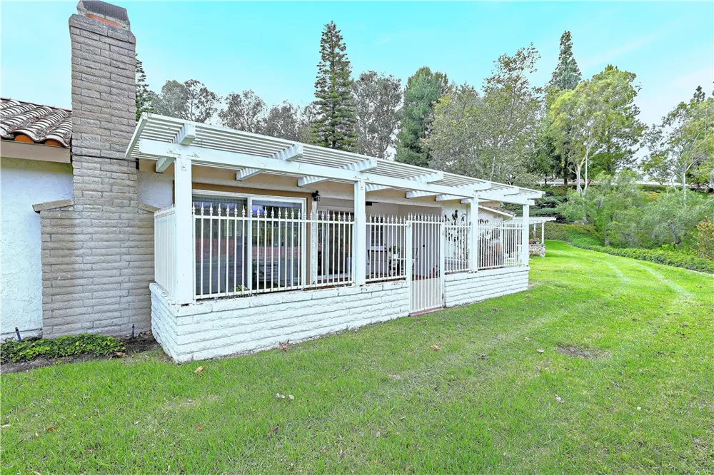 28212 VIA CERNUDA Mission Viejo, CA 92692