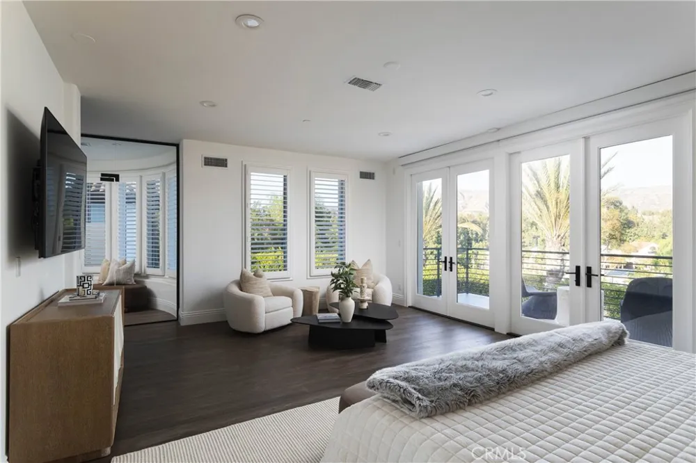 11236 Amberdale Drive Tustin, CA 92782