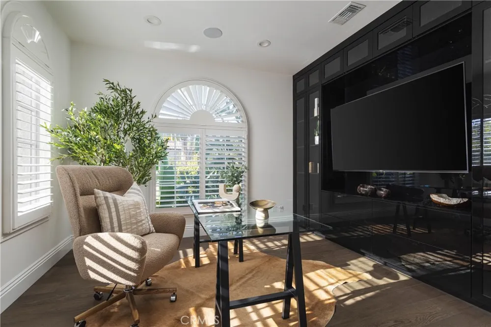 11236 Amberdale Drive Tustin, CA 92782