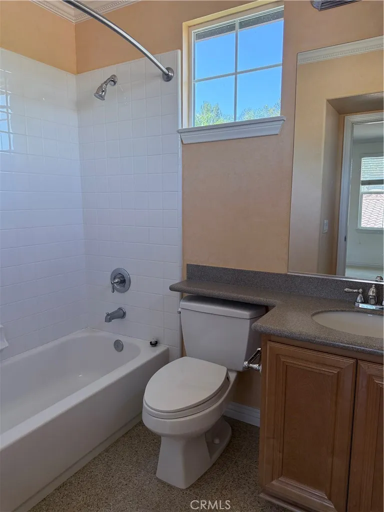 5 Stonegate Irvine, CA 92602