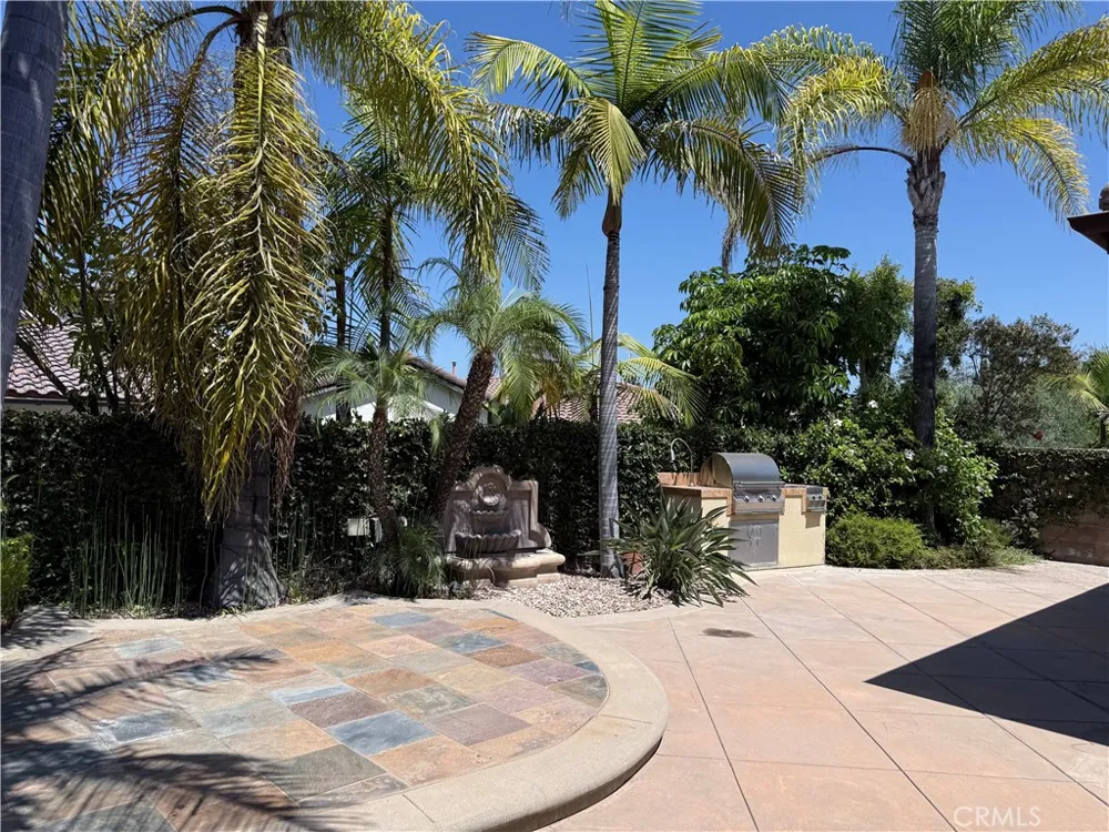 5 Stonegate Irvine, CA 92602
