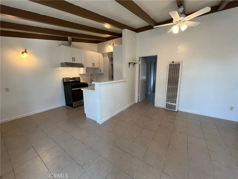 240 W Mayfair Orange, CA 92867