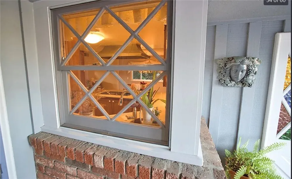 16711 Greenview Huntington Beach, CA 92649