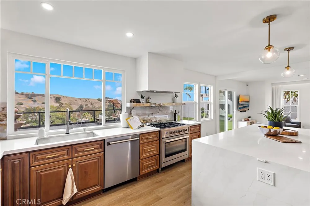 29252 Country Hills San Juan Capistrano, CA 92675
