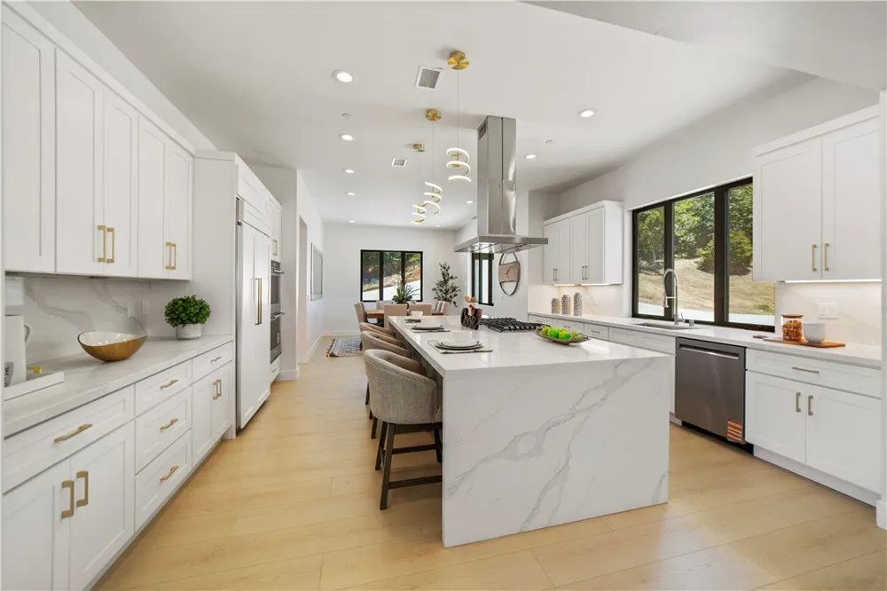 2027 Via Monserate Fallbrook, CA 92028