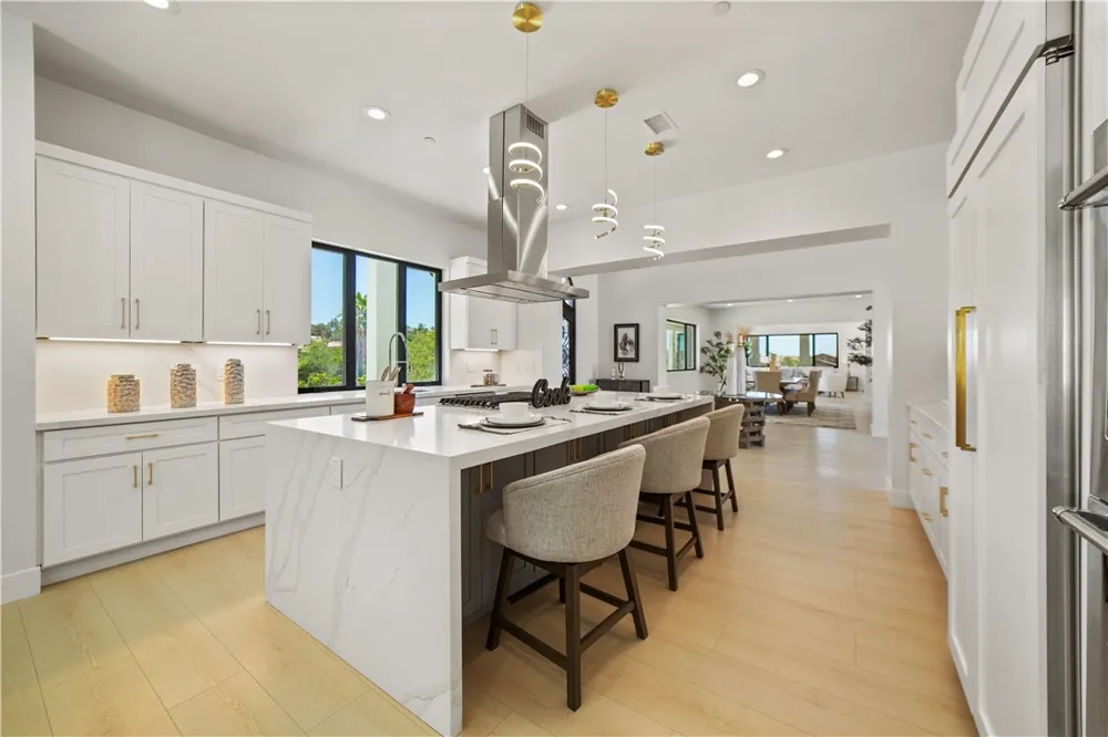 2027 Via Monserate Fallbrook, CA 92028