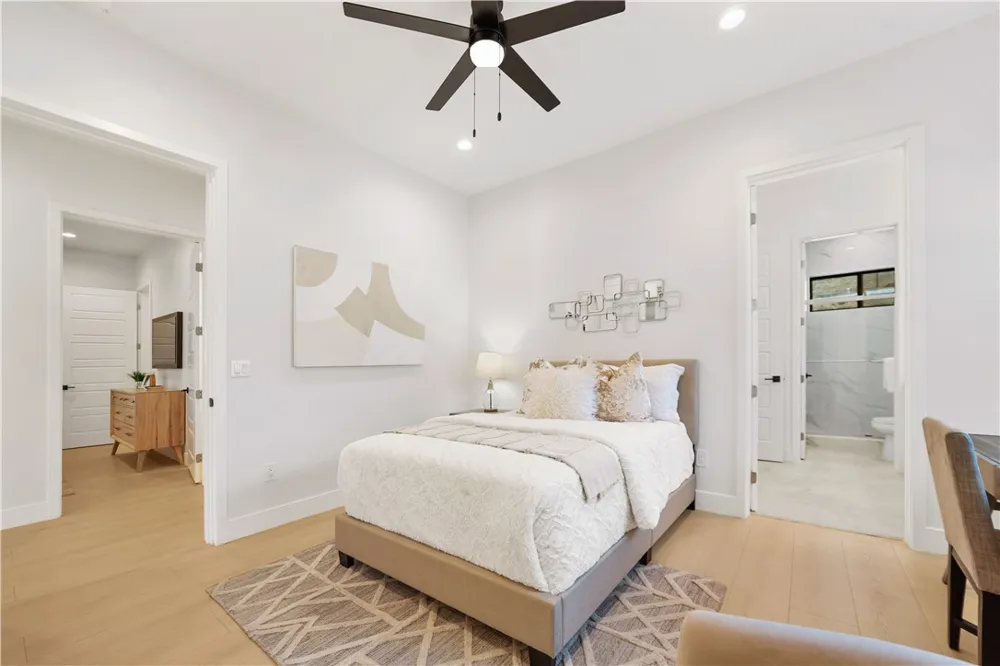 2027 Via Monserate Fallbrook, CA 92028