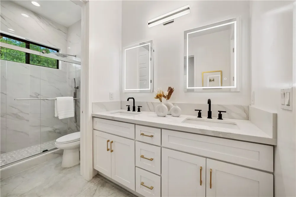 2027 Via Monserate Fallbrook, CA 92028