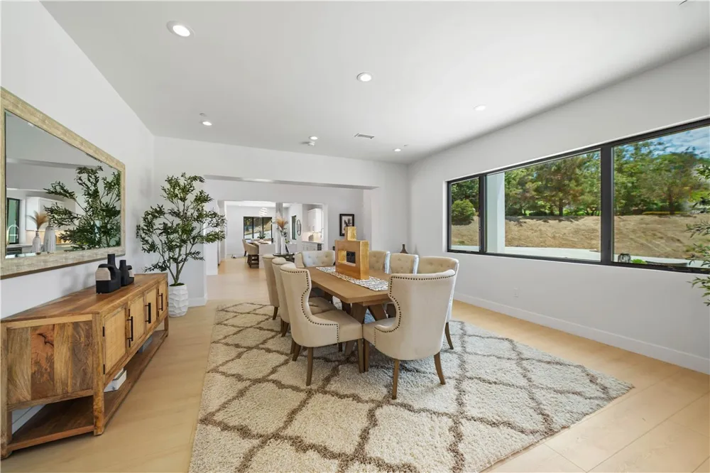 2027 Via Monserate Fallbrook, CA 92028
