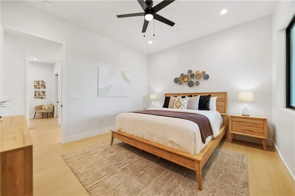 2027 Via Monserate Fallbrook, CA 92028