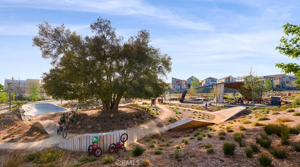 27988 Plateau Terrace Valencia, CA 91381