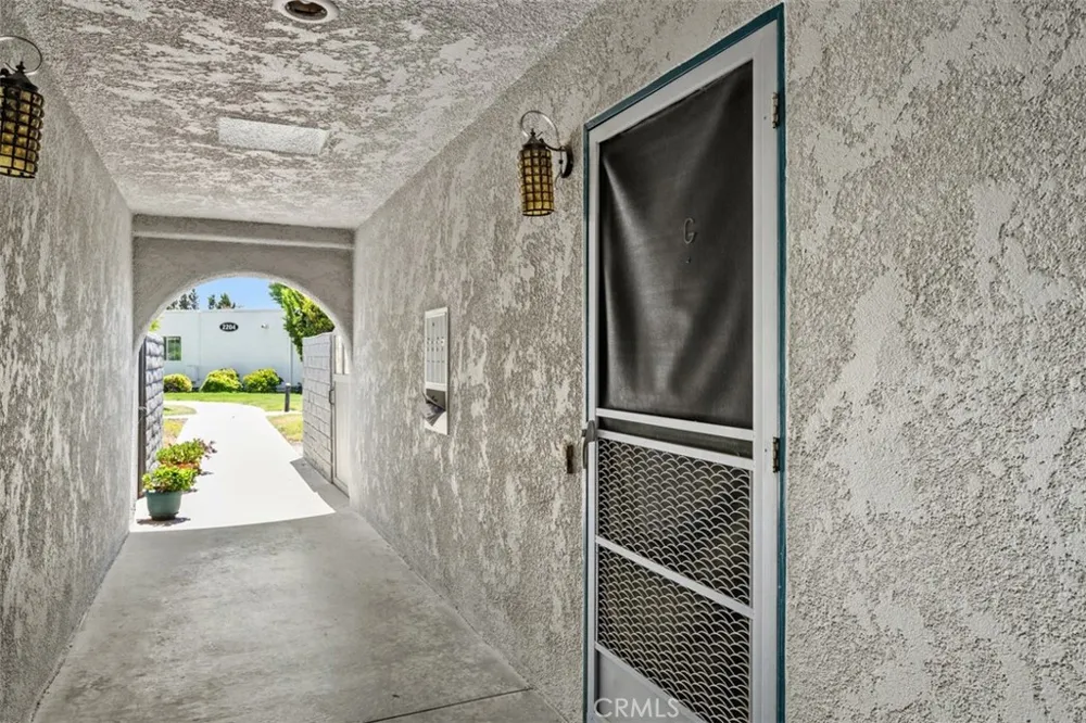 2205 Via Mariposa E #G Laguna Woods, CA 92637