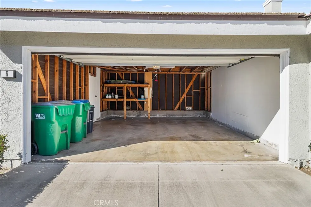 6 Greenmoor Irvine, CA 92614