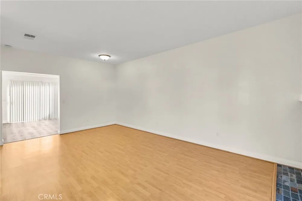 6 Greenmoor Irvine, CA 92614