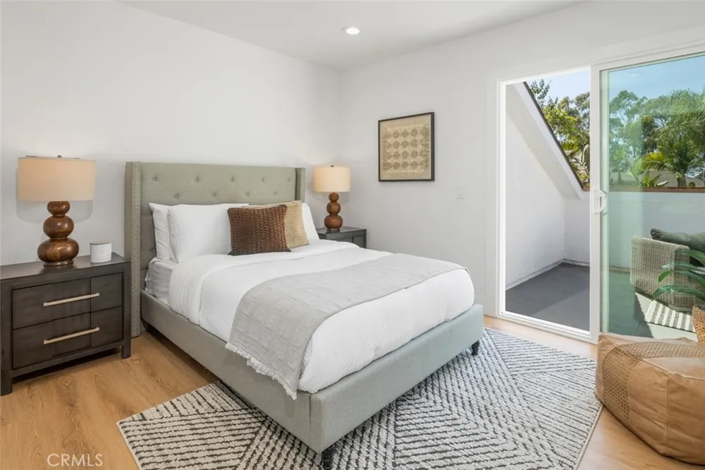 22627 Lakeside Lane Lake Forest, CA 92630