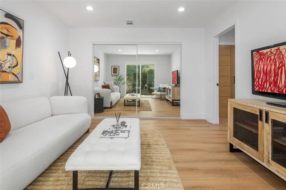 22627 Lakeside Lane Lake Forest, CA 92630